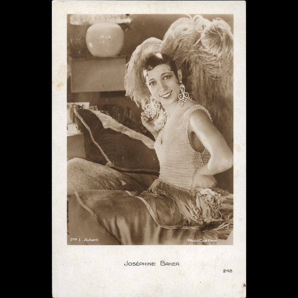 Ciné Paris - Joséphine Baker dans La Sirène des Tropiques (1927)