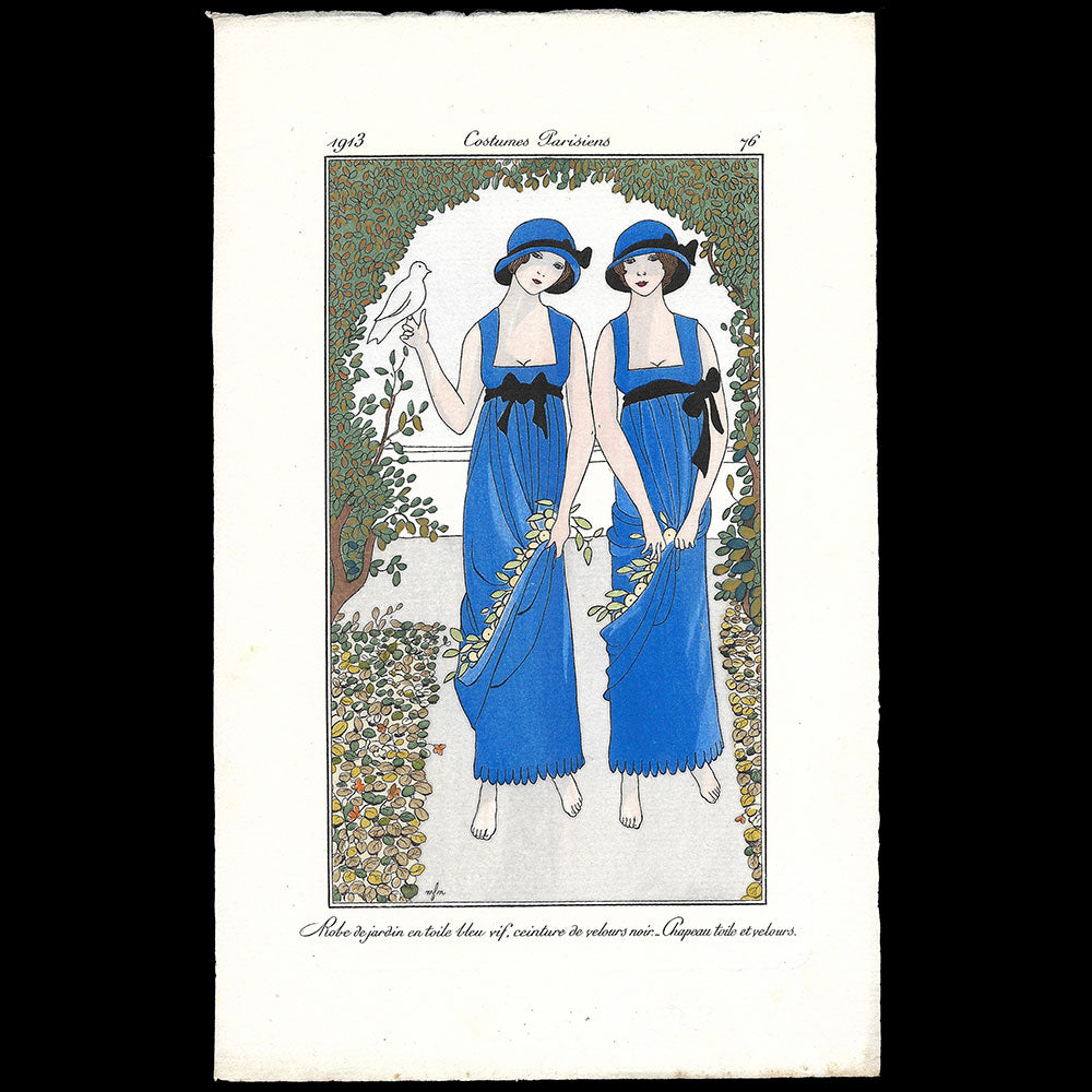 Journal des Dames et des Modes, Costumes Parisiens - Robe de jardin en toile bleu vif, ceinture de velours noir, Chapeau toile et velours, planche de Madeleine Franc Nohain (1913)