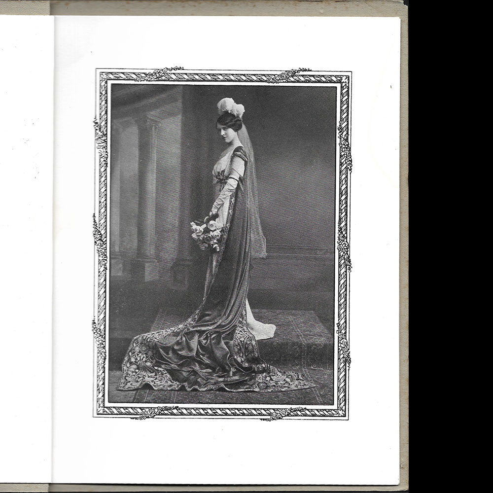 Kate Reily - Dressing England's Gentlewomen, 11 & 12 Dover Street Londres (1913)