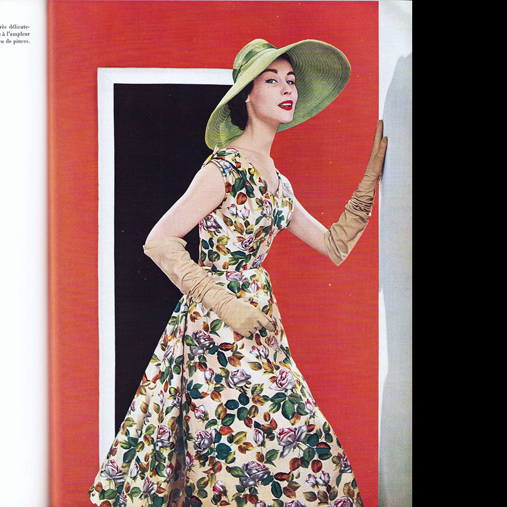L'Officiel de la mode et de la couture de Paris - Collections de Printemps (mars 1954)