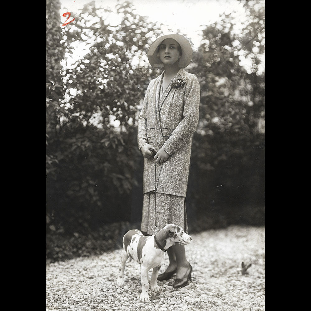 Jean Patou - Ensemble d'après-midi porté par Helen Mills (1930)