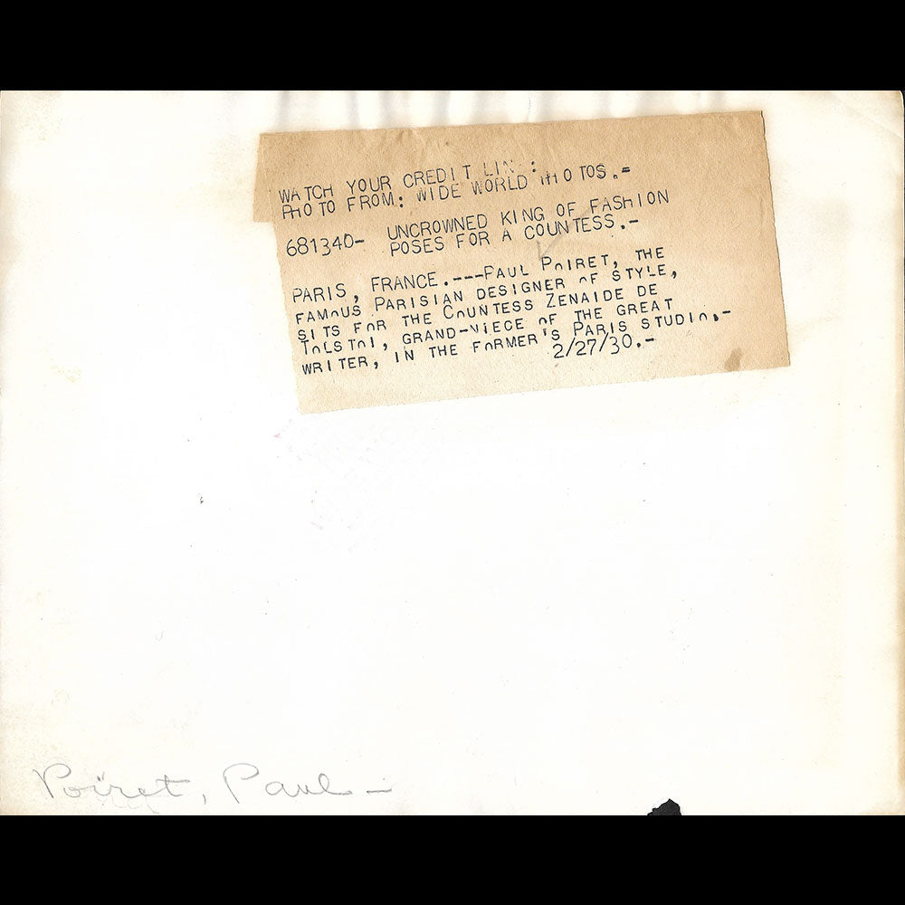 Paul Poiret posant pour un portrait par la Comtesse Zenaide de Tolstoi (1930)