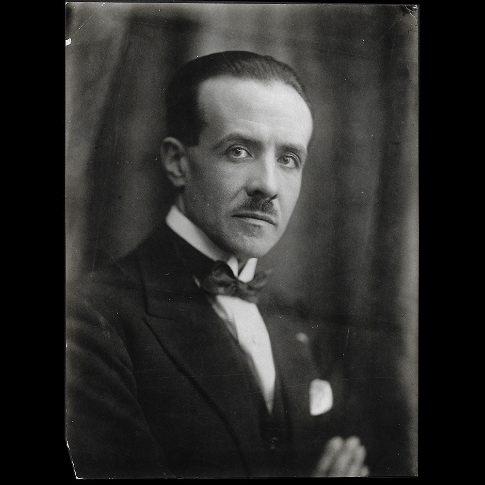 Worth - Portrait photographique de Jean-Charles Worth (circa 1927)