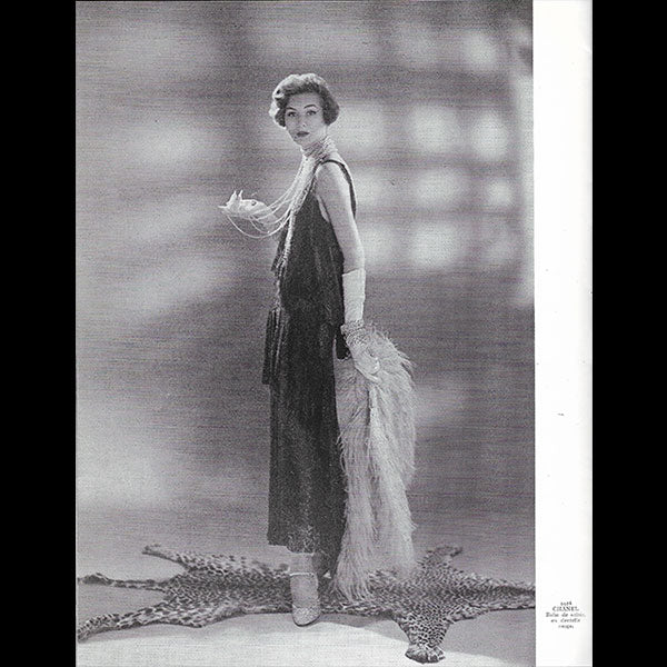 UFAC & Le Printemps - Exposition Cinquante ans d'Elegance Parisienne, couverture de Christian Bérard (1953)