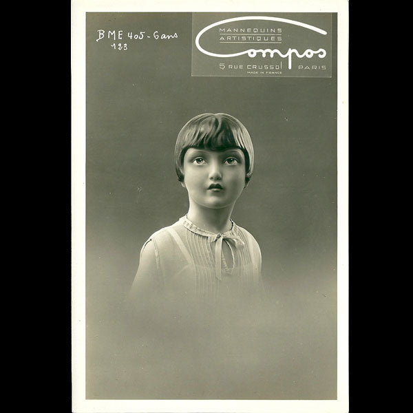 Mannequins d'art d'enfants, par Compos, rue Crussol à Paris (circa 1920-1930)
