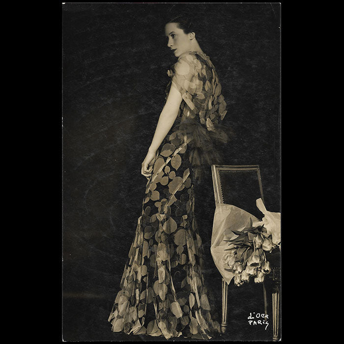 Martial & Armand - Jacasse, robe fleurie, photographie d'époque de D'Ora (1934)