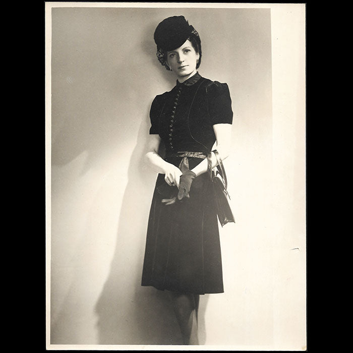 Jean Desses - Robe de velours, tirages du studio Waroline (circa 1940s)