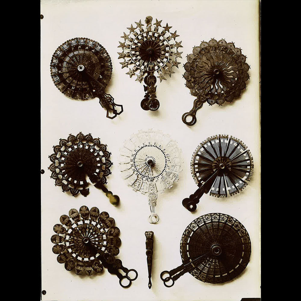 Exposition Universelle de Paris - Musée Centennal du Costume, Réunion de 24 tirages (1900)