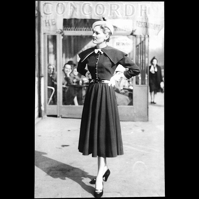 Molyneux - Robe, tirage de Hassner (1950)