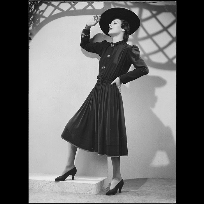 Patou - Robe en crêpe de Chine, tirage de Dorvyne (1939)