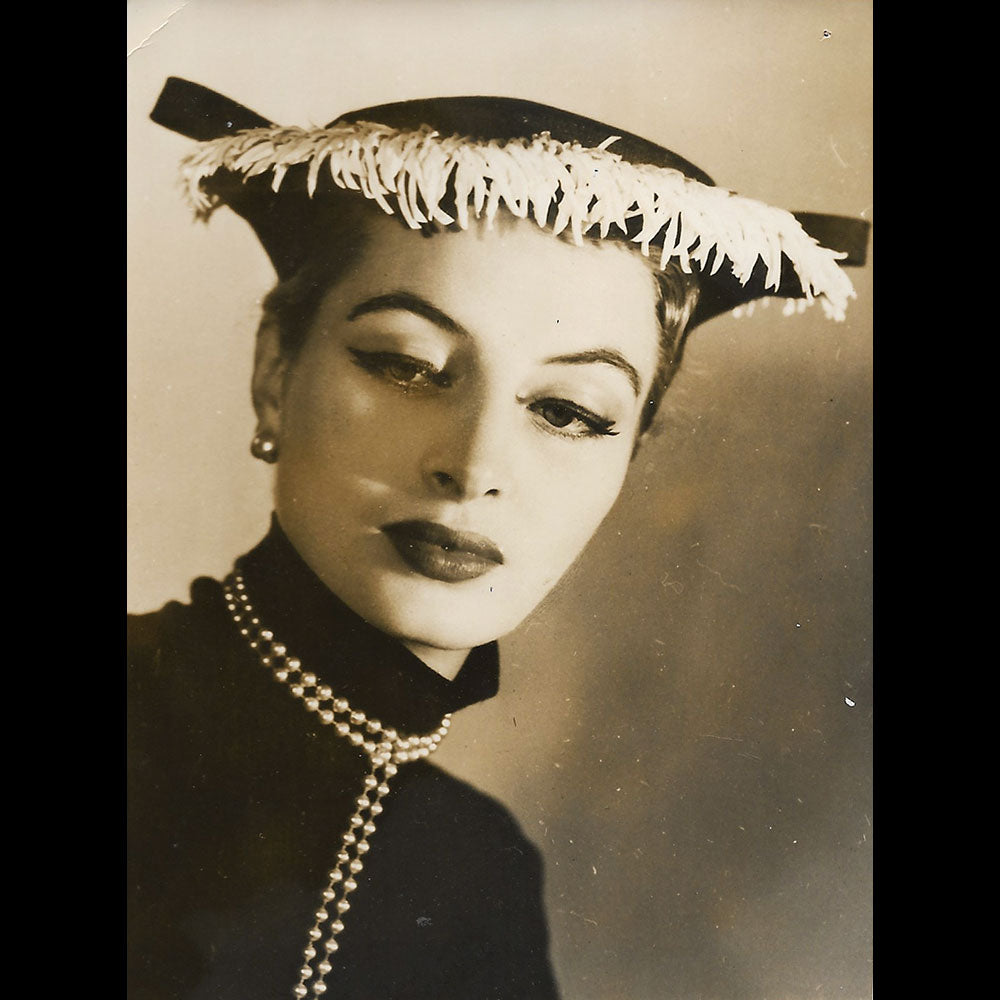 Simone Cange - Canotier marine (1952)