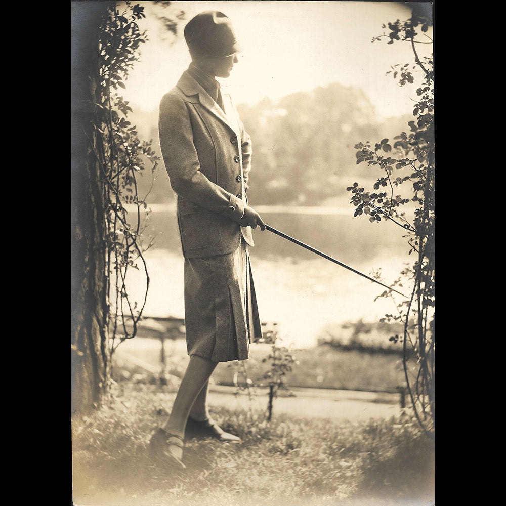 Drecoll - Ensemble de jour, tirage de Scaioni (1926)