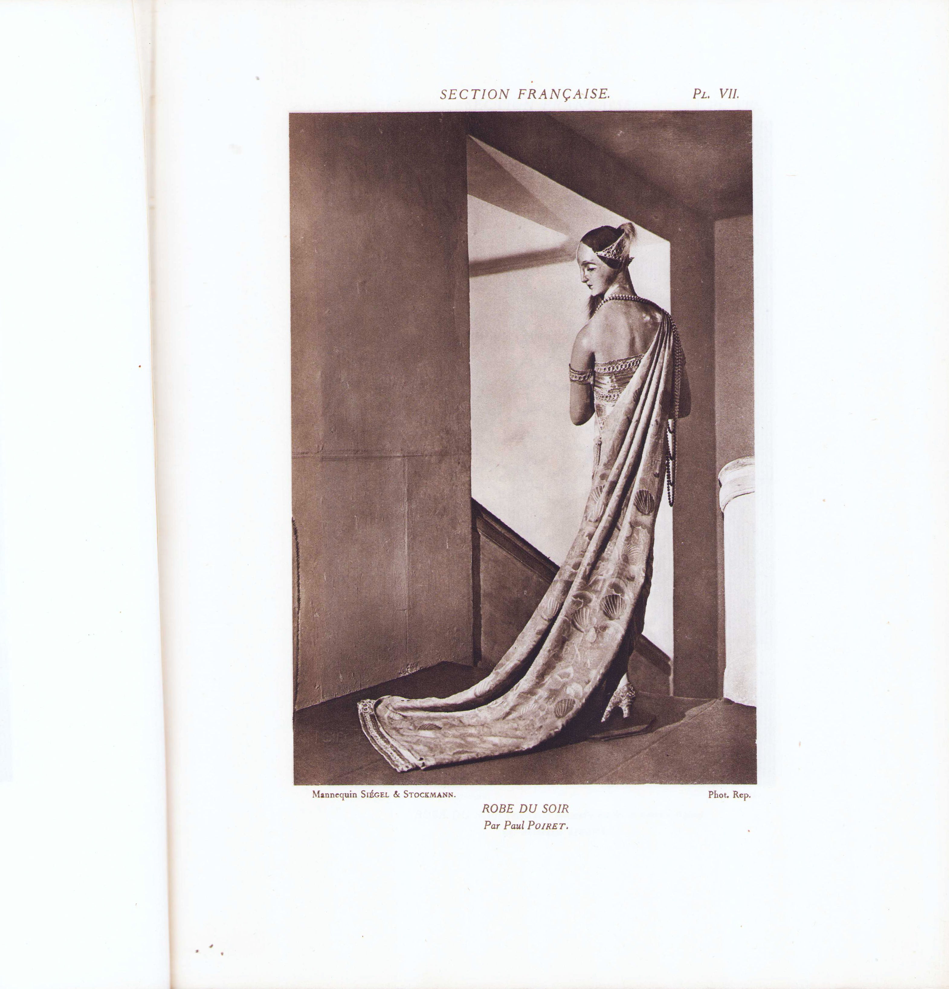 Exposition des Arts Décoratifs Paris 1925 - Rapport général classe 20 à 24, Parure