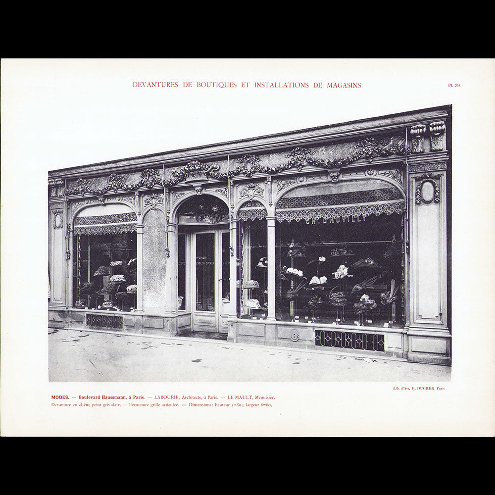 Modes - Façade de la maison de chapeaux, boulevard Haussman à Paris (1918)