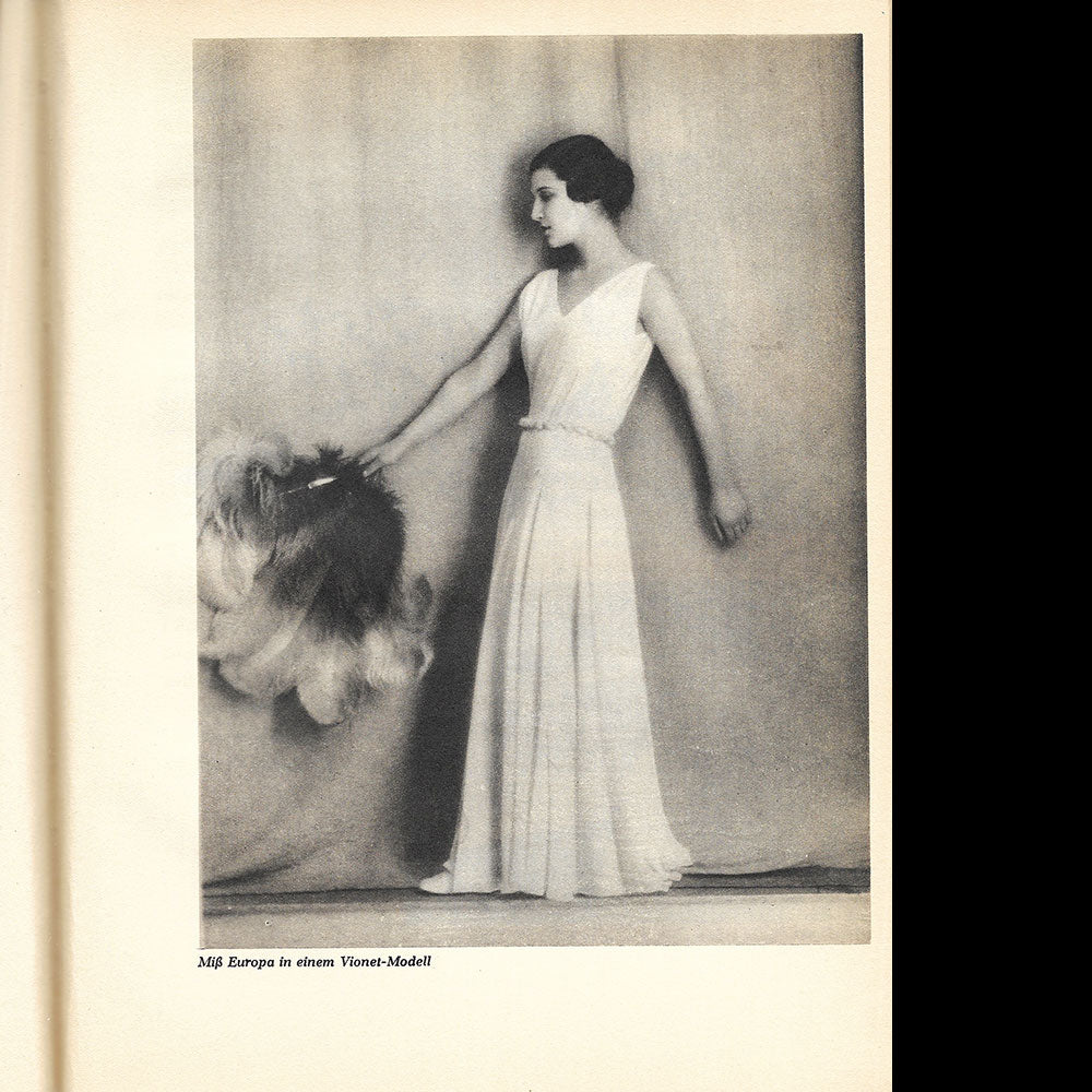 Fashion in Paris by Kathe von Porada (1932)