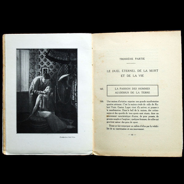 L'Autre Aile, roman visuel, costumes de Paul Poiret (1924)