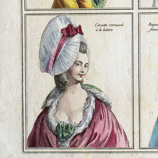 Gallerie des Modes et Costumes Français, 1778-1787, gravure n° B 10, Bonnet rond avec un serre-tête (1778)