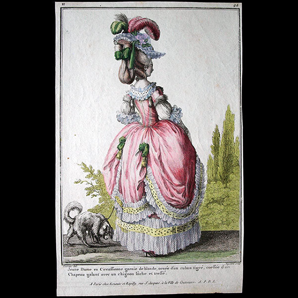 Gallerie des Modes et Costumes Français, 1778-1787, gravure n° H 44, Jeune Dame en Circassienne garnie de blonde (1778)