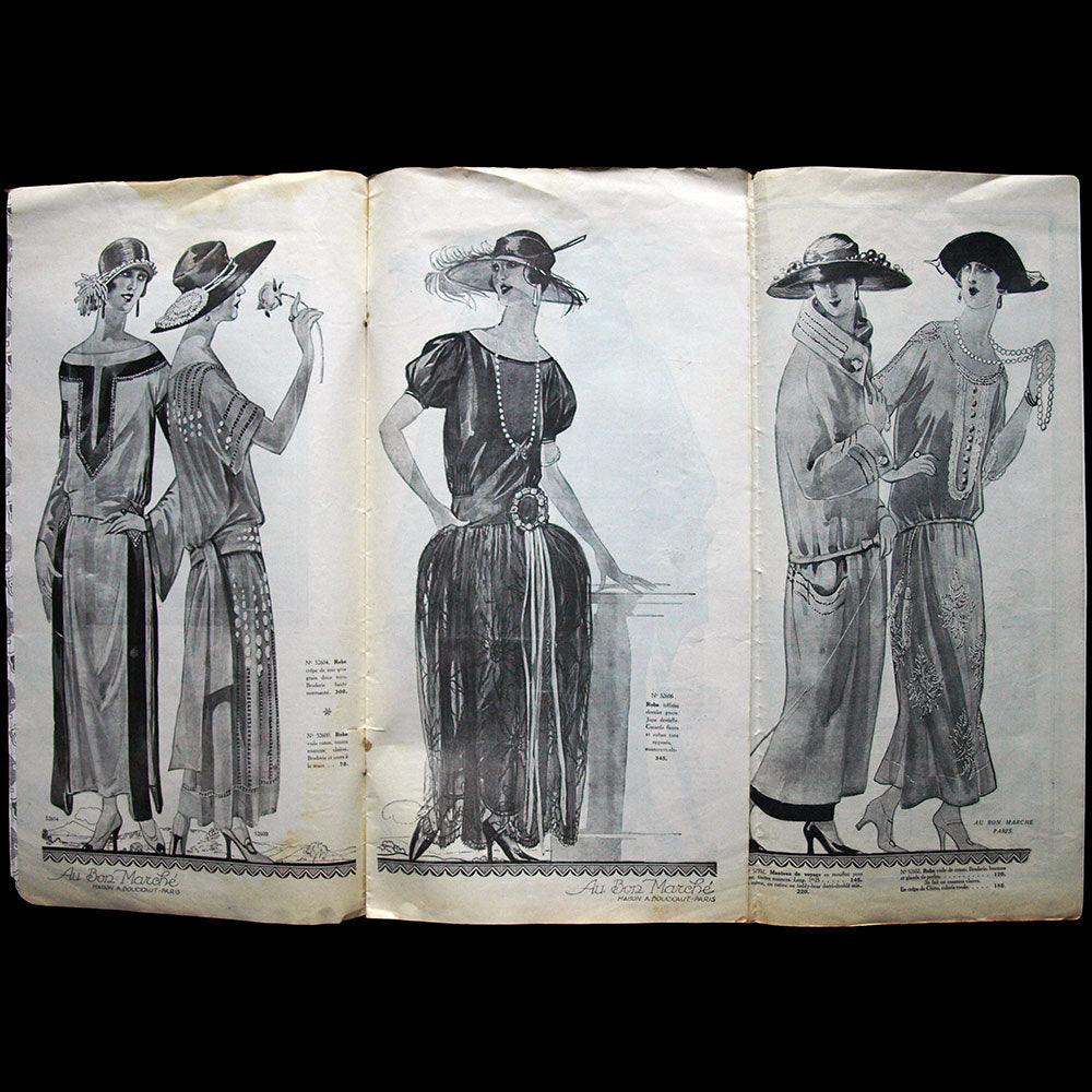 Au Bon Marché - Le Jardin merveilleux des Toilettes d'été (1922)