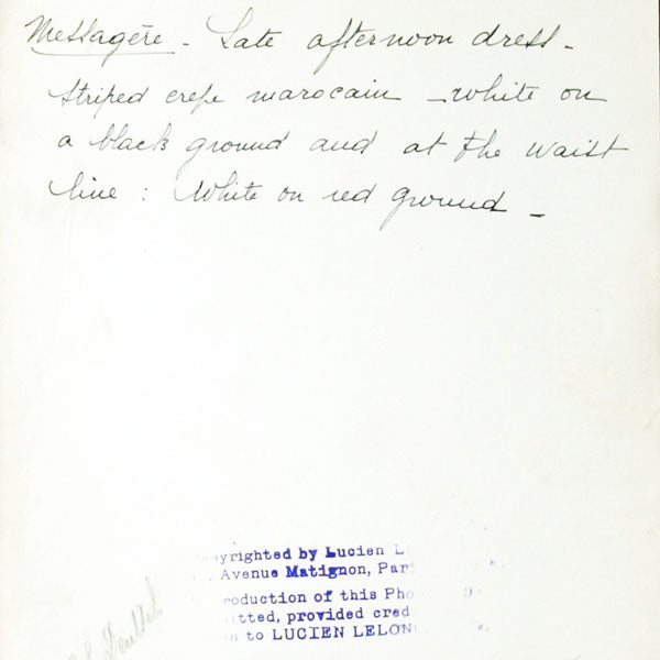 Robe Messagère de Lucien Lelong, photographie d'époque du studio Deutsch (1937)