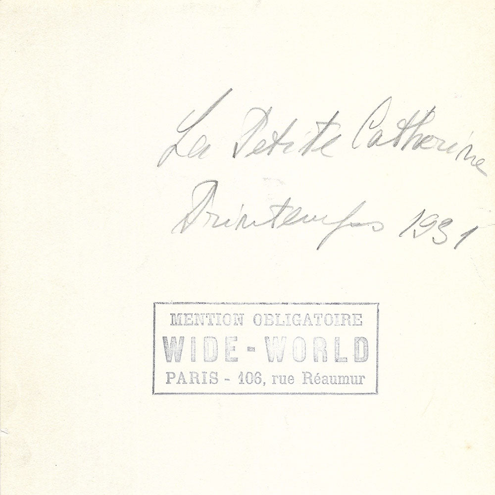 Chantal - La Petite Catherine, robe portée par la comtesse Grabbe, tirage de Wide World (1931)