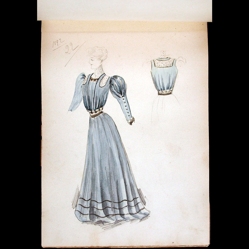 Recueil de 56 dessins d'une maison de couture pour les années 1891, 1892 et 1893