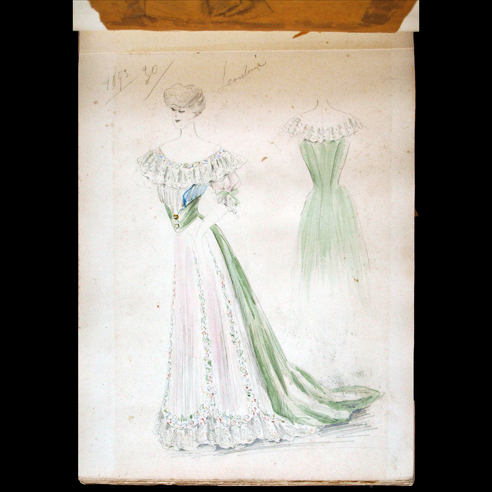 Recueil de 56 dessins d'une maison de couture pour les années 1891, 1892 et 1893